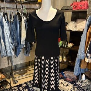 Just...Taylor Black and Cream Midi Dress